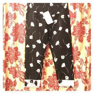 Fabletics Capri workout pants